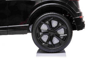 Masinuta electrica cu scaun de piele si roti cauciuc Audi RS Q8 Black