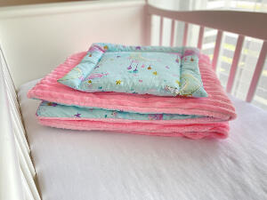 Lenjerie de pat pentru copii maradalia pink stripes luna 100 x 80 cm