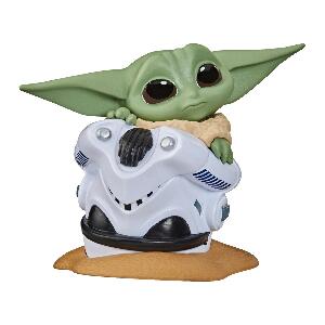 Figurina Star Wars Baby Yoda, Helmet Hide, F19745L00, 6 cm